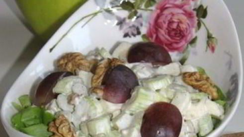 вальдорфский салат с грейпфрутом