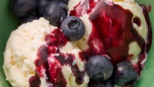 Чернично-лаймовый соус