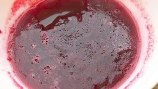 Коричневый ягодный соус