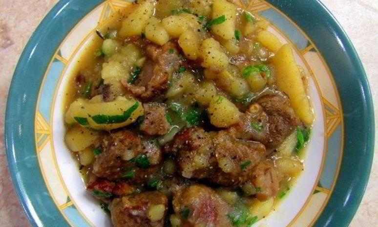 Рецепт мясного соуса с картошкой
