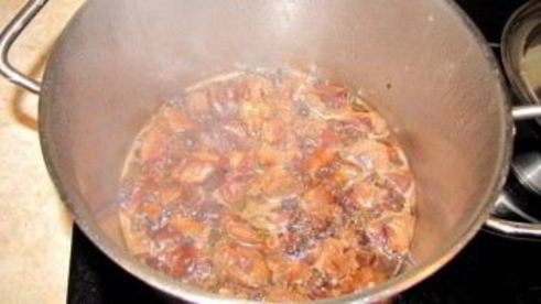 мясной соус с картошкой