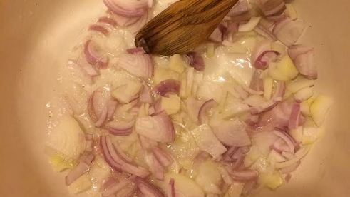 мясной соус