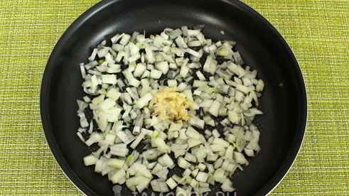 постный грибной соус