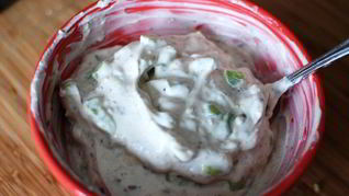 Соус из йогурта и огурцов