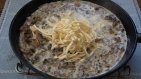 соус с грибами и сыром