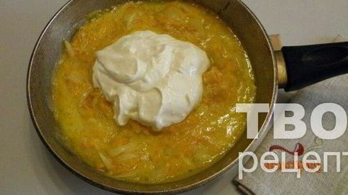 тефтeли под смeтанным соусoм