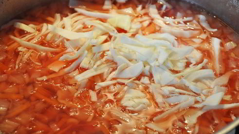 борщ на говяжьем бульоне