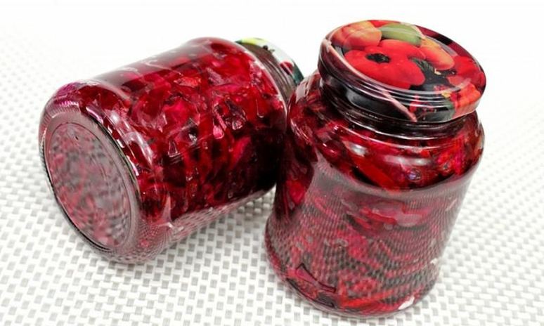 Рецепт борща на зиму с капустой и свеклой