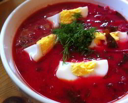 Борщ с грибами и свекольной ботвой