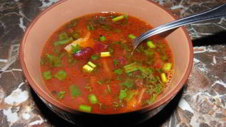 Борщ с консервированной фасолью