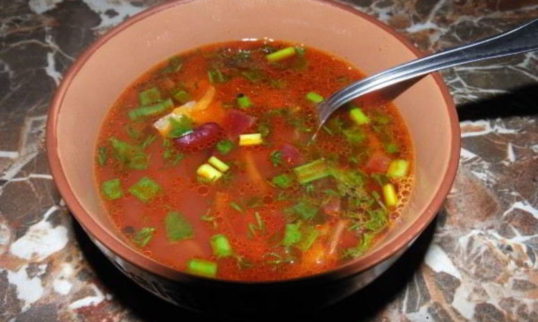 Рецепт борща с консервированной фасолью