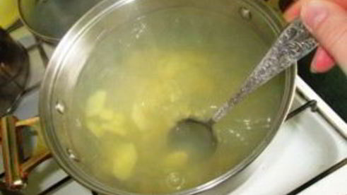 борщ с консервированной фасолью