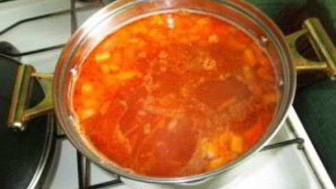 борщ с консервированной фасолью