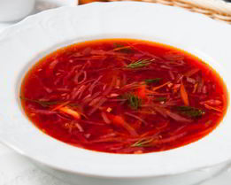 Борщ с копченой скумбрией