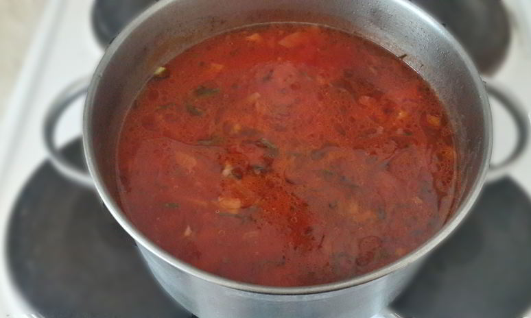 Рецепт борща с маринованными помидорами