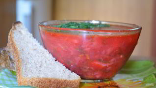 Красный борщ