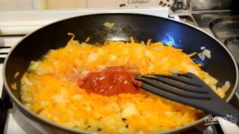 красный борщ