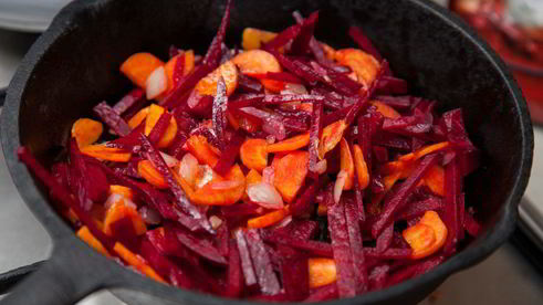 постный борщ с черносливом