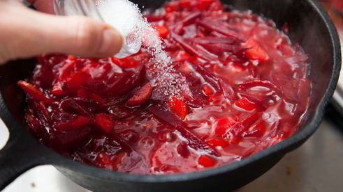 постный борщ с черносливом