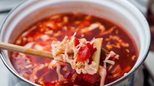 постный борщ с черносливом