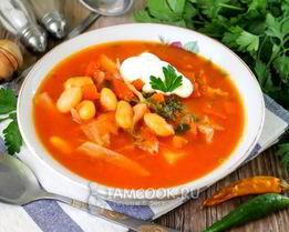 Постный борщ в мультиварке