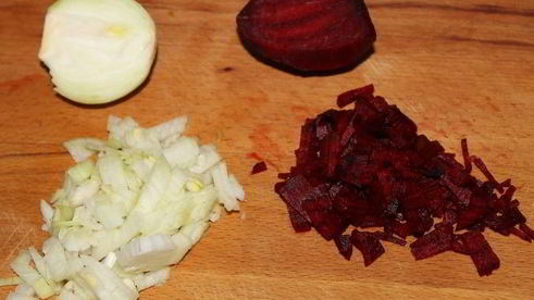 украинский борщ со щавелем