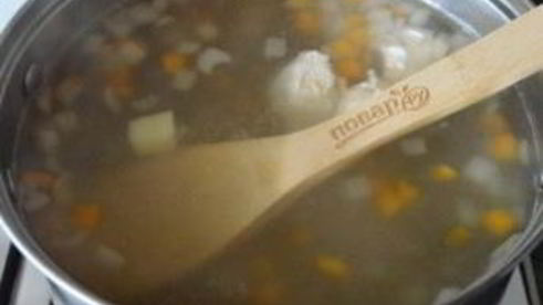 суп из цветной капусты на мясном бульоне