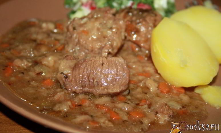 Рецепт запеченной говядины в вине и куринома бульоне