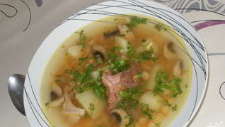 Гороховый суп с грибами