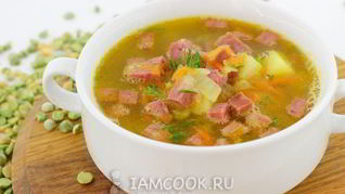 Гороховый суп с копченой колбасой