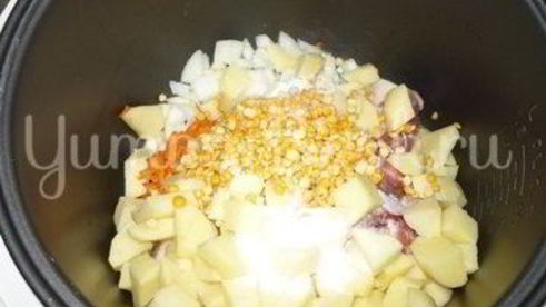 гороховый суп с копченостями из мультиварки