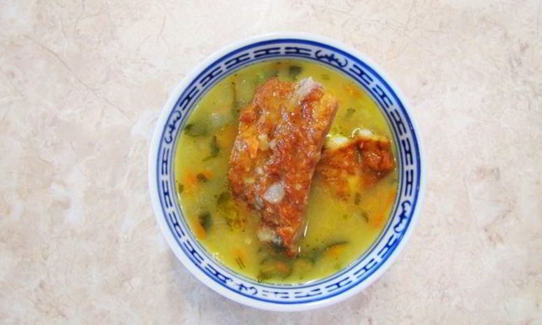 Рецепт горохового супа с копчеными ребрышками