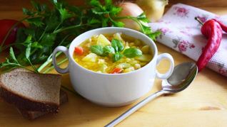 Гороховый суп с курицей