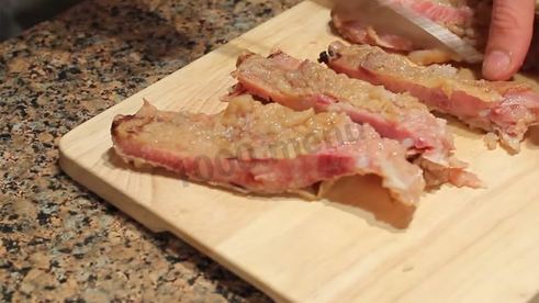 густой гороховый суп с мясом