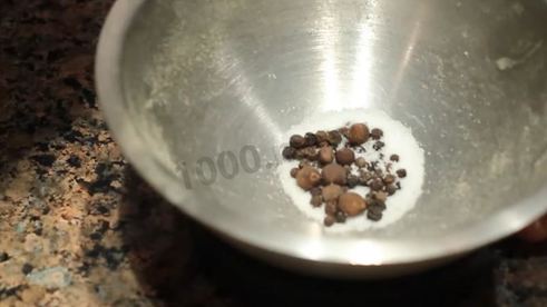 густой гороховый суп с мясом