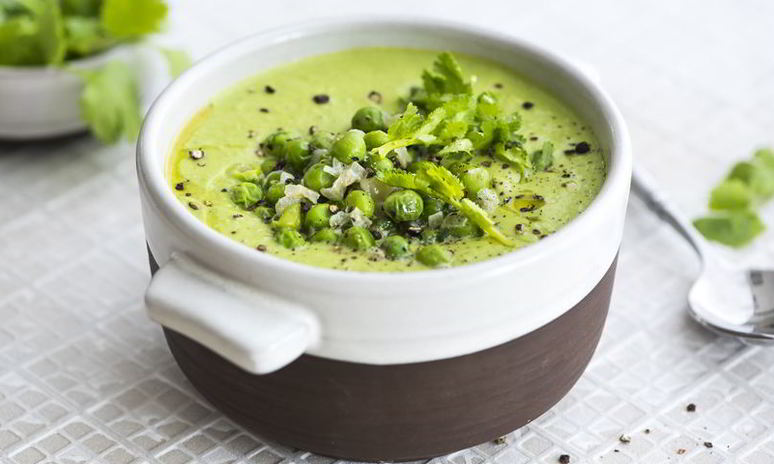 Рецепт кокосового супа с зеленым горошком и кинзой