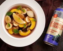 Десертная окрошка с нектаринами