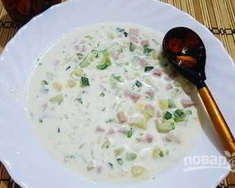 Окрошка классическая с колбасой на майонезе