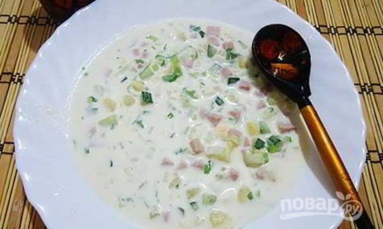 Рецепт окрошки классической с колбасой на майонезе