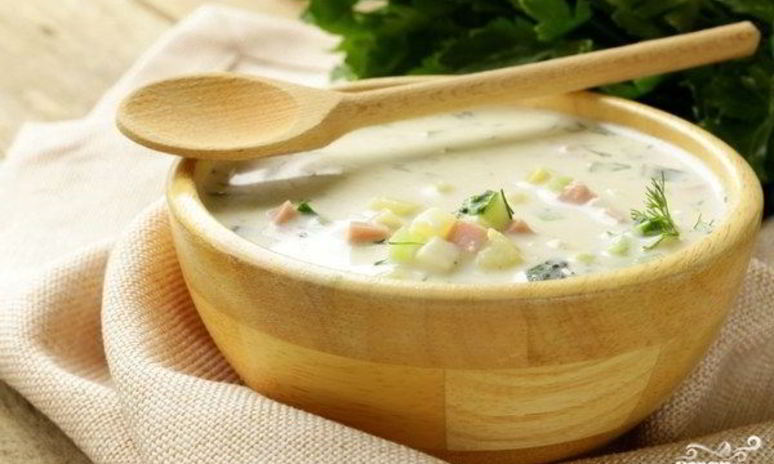 Рецепт окрошки на кефире с колбасой