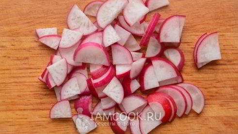 окрошка на майонезе с колбасой