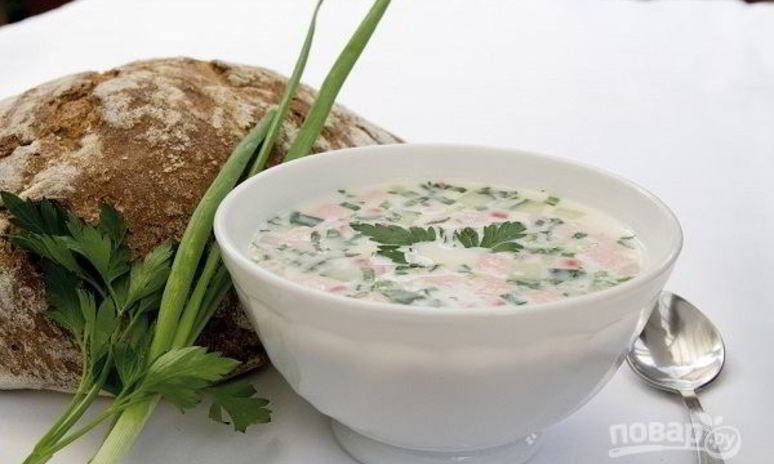 Рецепт окрошки с колбасой на майонезе