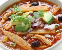 Легкий куриный суп с овощами