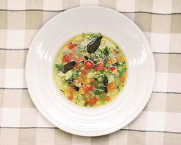 Минестроне с дайконом и укропом