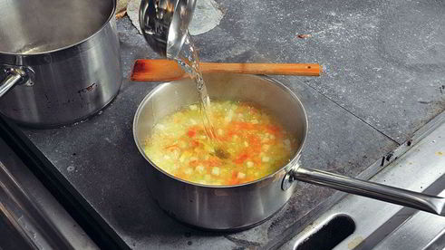 минестроне с дайконом и укропом