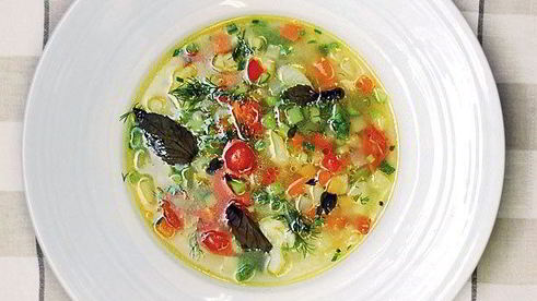 минестроне с дайконом и укропом