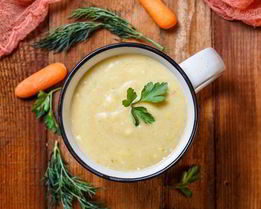 Овощной крем-суп с козьим сыром