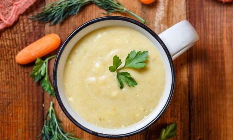 Рецепт овощного крема-супа с козьим сыром