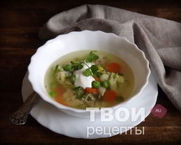 Овощной суп с курицей