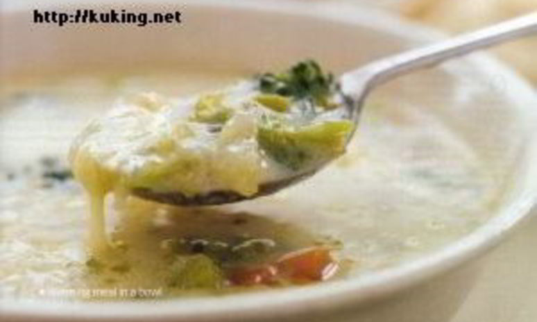 Рецепт овощного супа с сыром грюйер